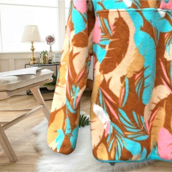 PATAGONIA XS BLUE TOURQUOISE TEAL PINK BROWN  FEATHER DANCE PRINTED  SYNCHILLA - Picture 6 of 15